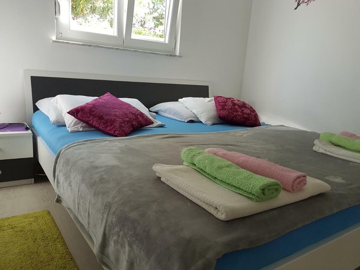 Apartment Mimosa Вир Екстериор снимка