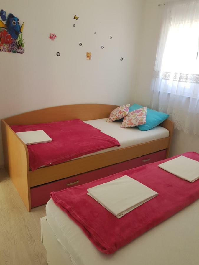 Apartment Mimosa Вир Екстериор снимка